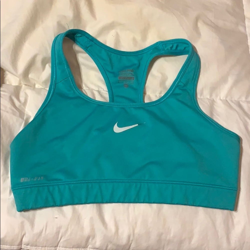 Nike Pro sports bra